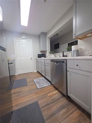 6102 Fairington Ridge Circle, Lithonia, GA 30038