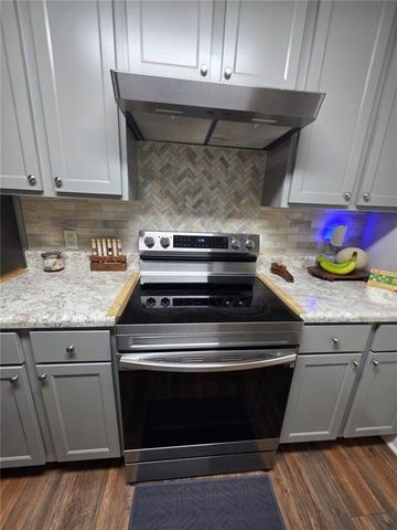 6102 Fairington Ridge Circle, Lithonia, GA 30038