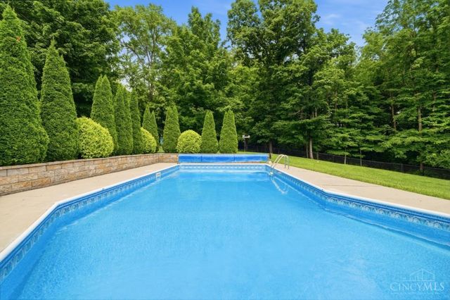5503 Enterprise Drive, Miami Twp, OH 45150