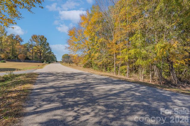 6040 Little Mountain Road, Clover, SC 29710