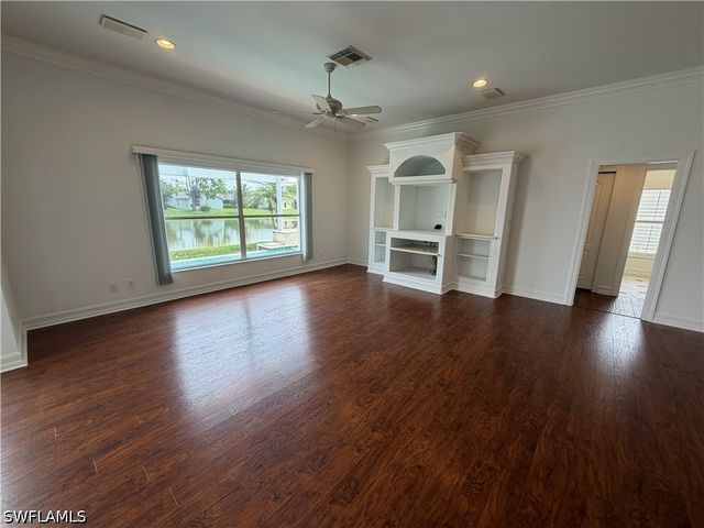 3425 Anton CT, Naples, FL 34109