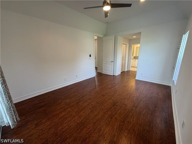 3425 Anton CT, Naples, FL 34109