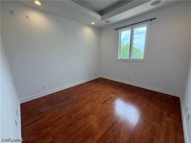 3425 Anton CT, Naples, FL 34109