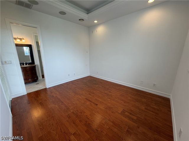 3425 Anton CT, Naples, FL 34109