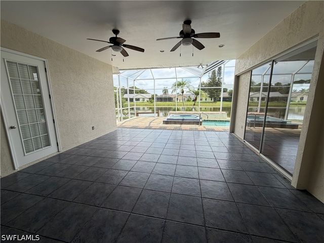 3425 Anton CT, Naples, FL 34109
