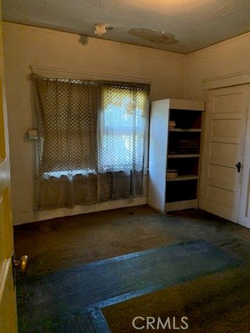 3708 S San Pedro Street, Los Angeles, CA 90011