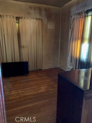 3708 S San Pedro Street, Los Angeles, CA 90011