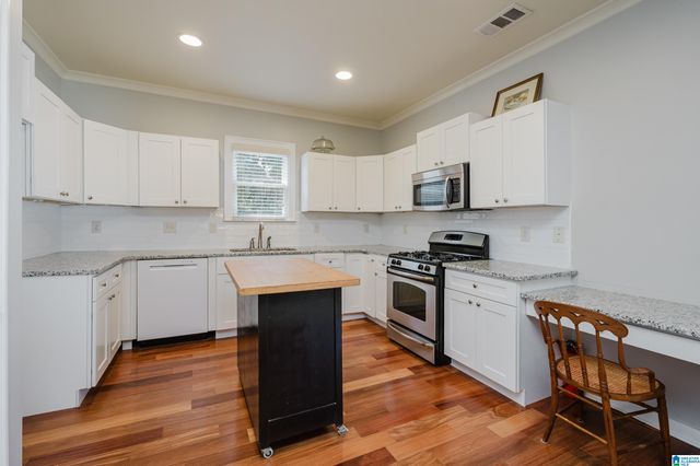 3889 JAMES HILL CIRCLE, Hoover, AL 35226