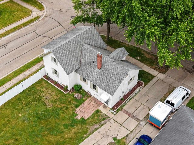 907 ELMORE STREET, Green Bay, WI 54303