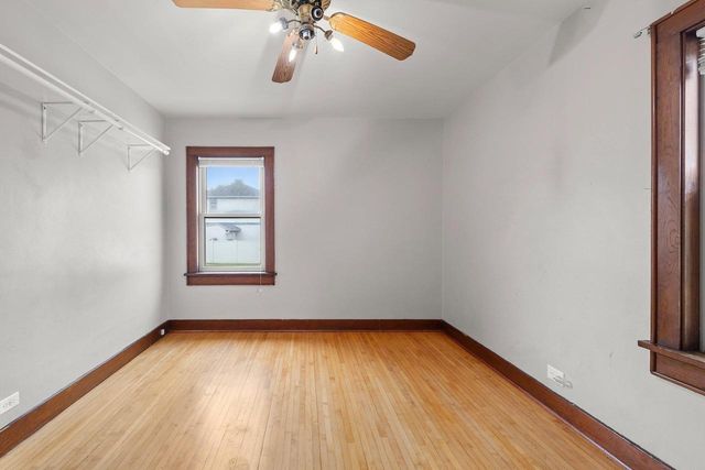 907 ELMORE STREET, Green Bay, WI 54303