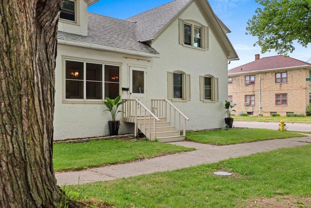 907 ELMORE STREET, Green Bay, WI 54303