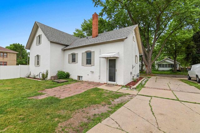 907 ELMORE STREET, Green Bay, WI 54303