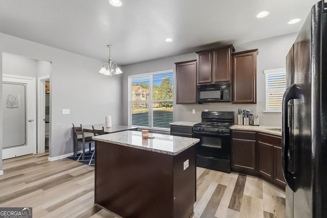 5880 Seabright Lane, Atlanta, GA 30349