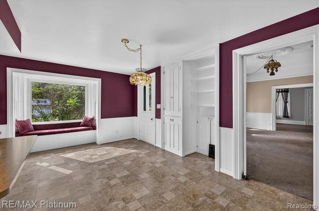 8045 Chilson Road, Pinckney, MI 48169
