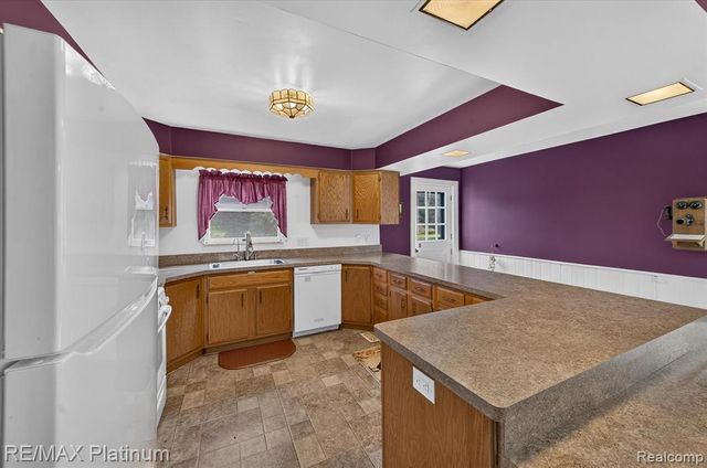 8045 Chilson Road, Pinckney, MI 48169