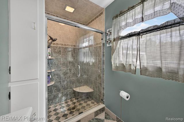 8045 Chilson Road, Pinckney, MI 48169