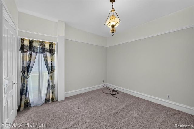 8045 Chilson Road, Pinckney, MI 48169
