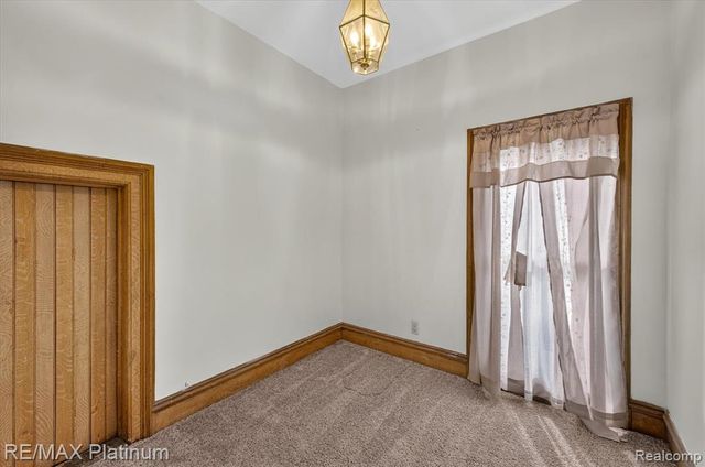 8045 Chilson Road, Pinckney, MI 48169