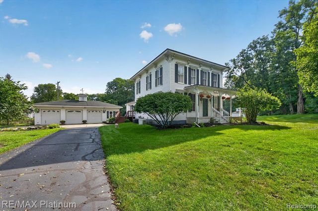 8045 Chilson Road, Pinckney, MI 48169