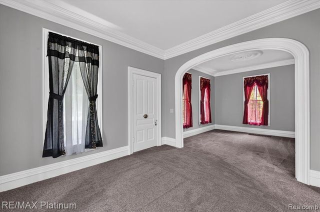 8045 Chilson Road, Pinckney, MI 48169