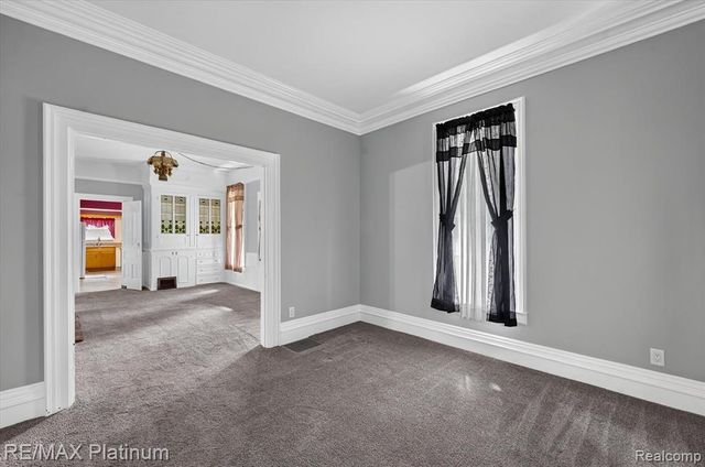 8045 Chilson Road, Pinckney, MI 48169