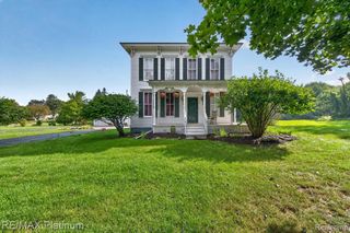 8045 Chilson Road, Pinckney, MI 48169