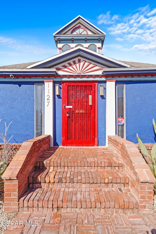 1127 WYOMING Avenue, El Paso, TX 79902