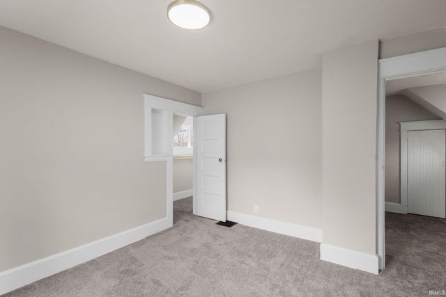1123 S 21st Street, South Bend, IN 46615