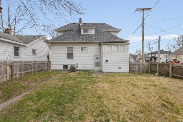 1123 S 21st Street, South Bend, IN 46615