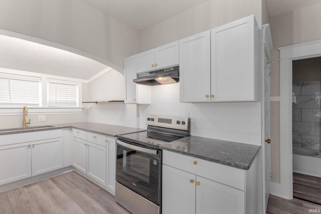 1123 S 21st Street, South Bend, IN 46615