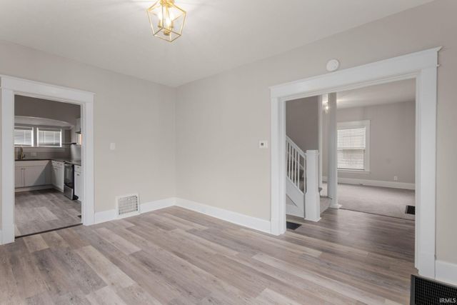 1123 S 21st Street, South Bend, IN 46615