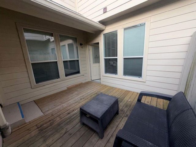 38 Aria Ln, The Woodlands, TX 77382