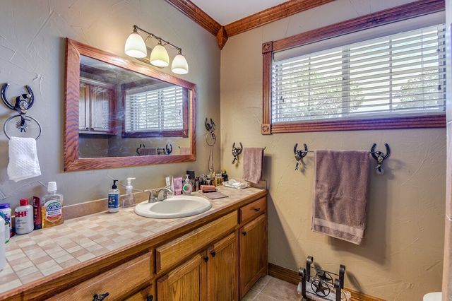 120 N 5th Street, Midlothian, TX 76065