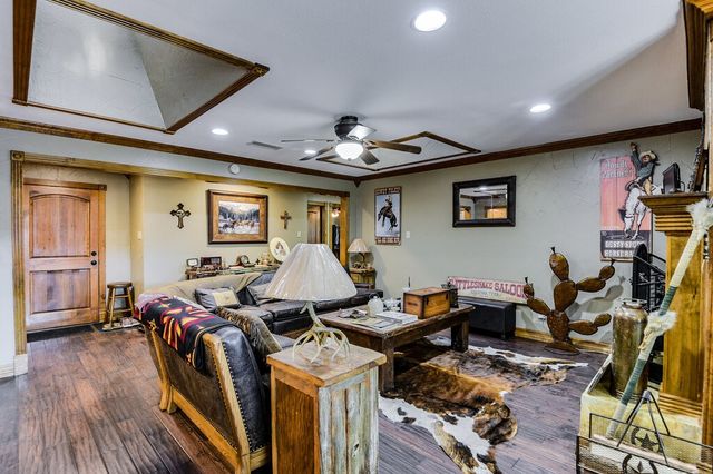 120 N 5th Street, Midlothian, TX 76065