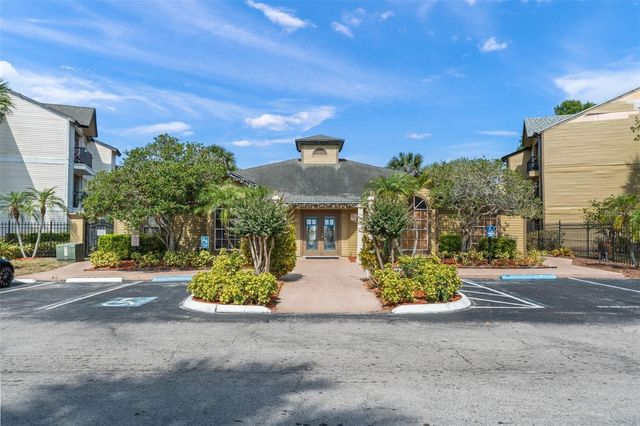 1932 LAKE ATRIUMS CIRCLE 69, Orlando, FL 32839