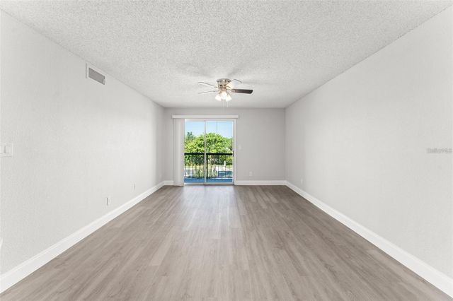 1932 LAKE ATRIUMS CIRCLE 69, Orlando, FL 32839