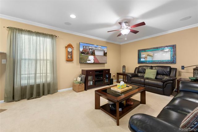 56543 Hastings Drive, Macomb Township, MI 48042