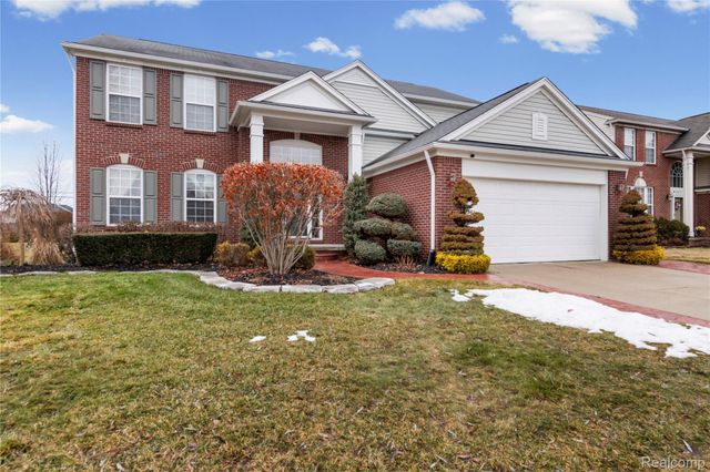 56543 Hastings Drive, Macomb Township, MI 48042