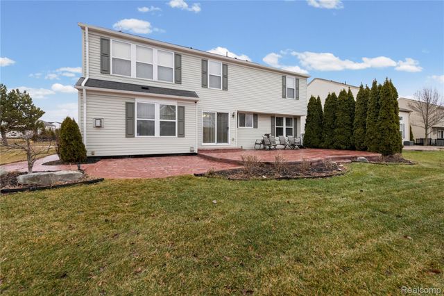 56543 Hastings Drive, Macomb Township, MI 48042