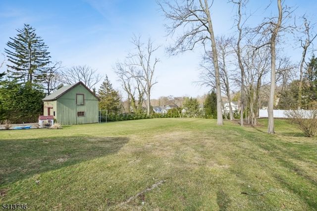 108 Greenwood Ave, Madison Boro, NJ 07940