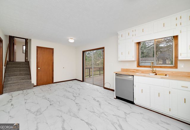 103 Creekmoor Way, Stockbridge, GA 30281