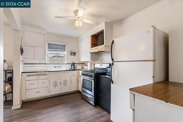 178 Army St, Pittsburg, CA 94565