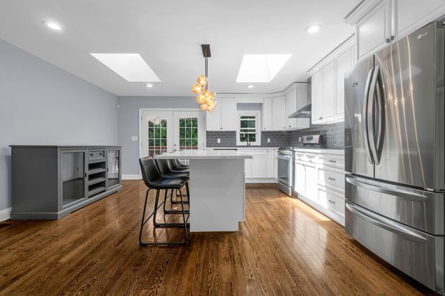 46 WEST 43RD ST, Bayonne, NJ 07002