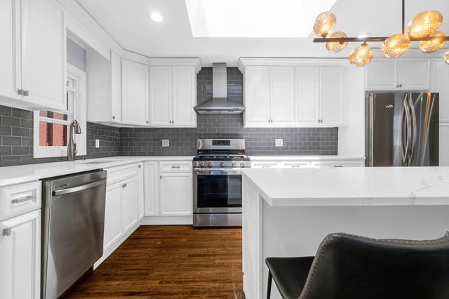 46 WEST 43RD ST, Bayonne, NJ 07002