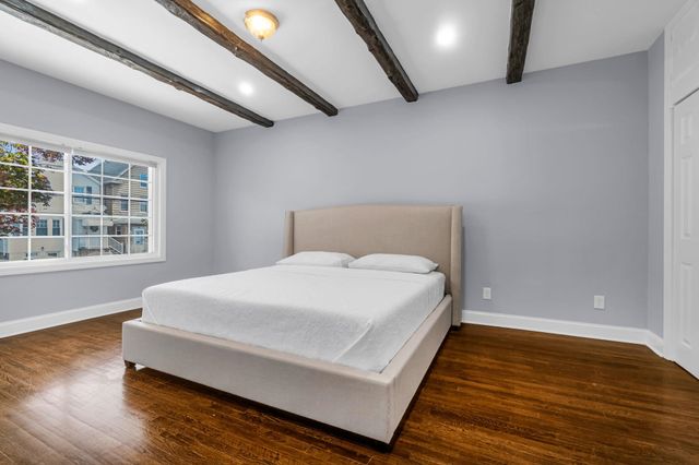 46 WEST 43RD ST, Bayonne, NJ 07002
