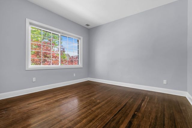 46 WEST 43RD ST, Bayonne, NJ 07002