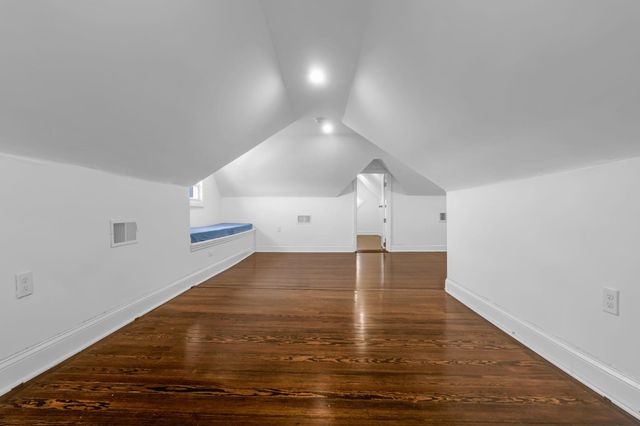 46 WEST 43RD ST, Bayonne, NJ 07002