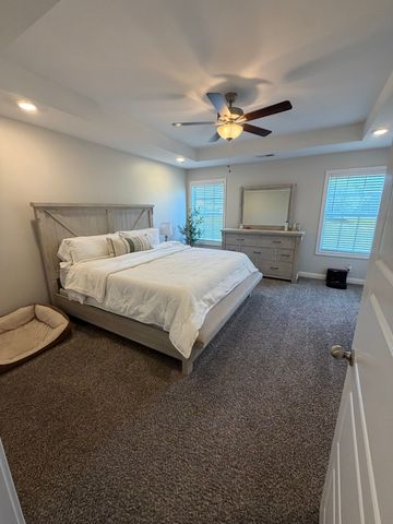 2645 Rafiki Dr, Clarksville, TN 37042