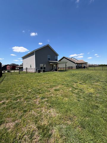 2645 Rafiki Dr, Clarksville, TN 37042