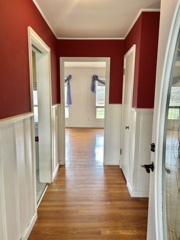 1301 Sycamore Dr, Manchester, TN 37355